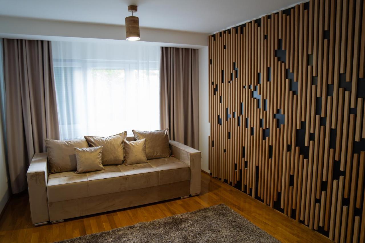 Ultracentral Golden Apartament 1 Suceava Exterior foto